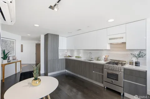 $799,000 | 8 Buchanan Street, Unit 806, San Francisco, CA 94102
