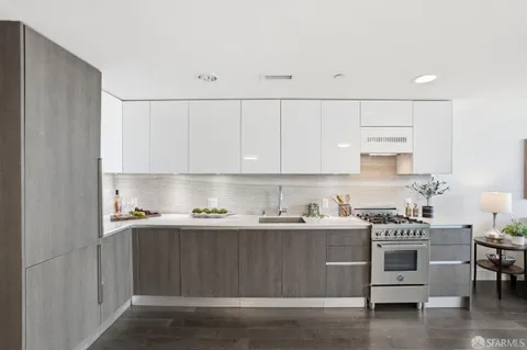 $799,000 | 8 Buchanan Street, Unit 806, San Francisco, CA 94102