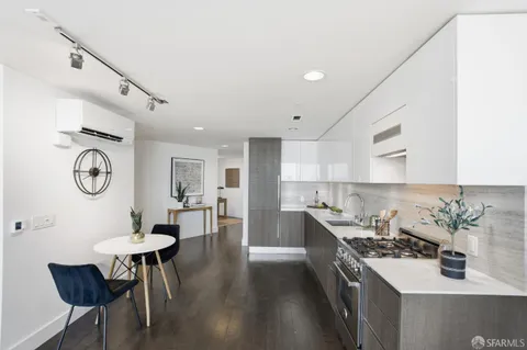 $799,000 | 8 Buchanan Street, Unit 806, San Francisco, CA 94102