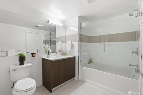 $799,000 | 8 Buchanan Street, Unit 806, San Francisco, CA 94102