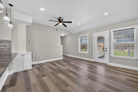 $315,000 | 716 River Hill Lane, Fort Worth, TX 76114