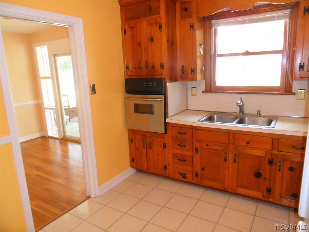 2205 Manlyn Road Richmond, VA 23229 - Photo 12 of 25 Gallery Image 12