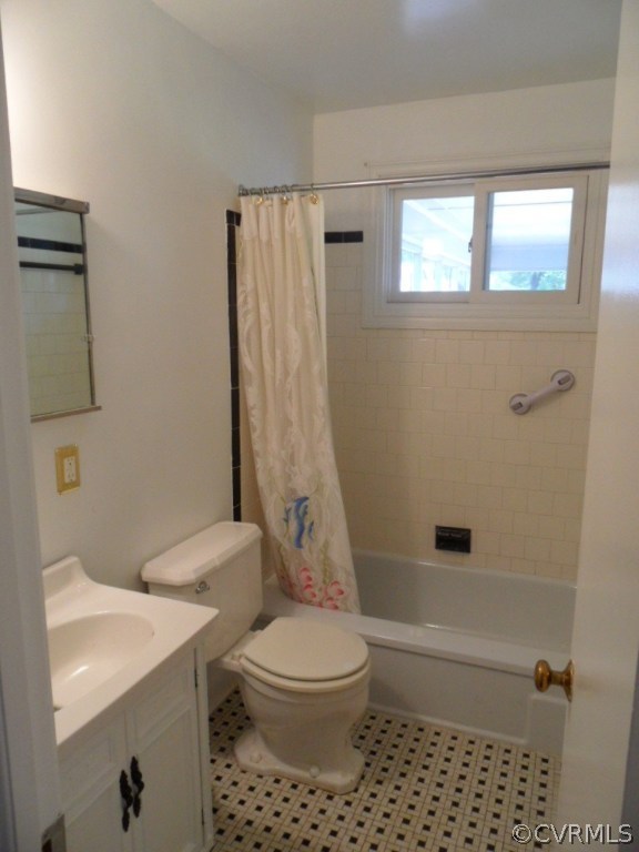 2205 Manlyn Road Richmond, VA 23229 - Photo 21 of 25 Gallery Image 21