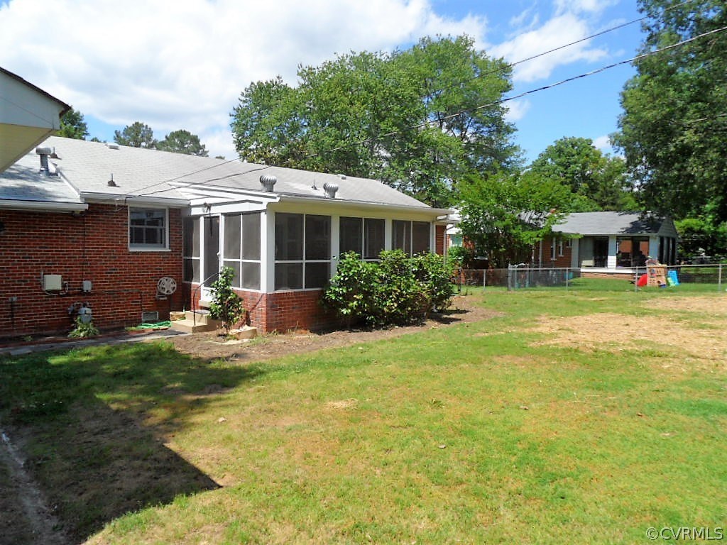 2205 Manlyn Road Richmond, VA 23229 - Photo 24 of 25 Gallery Image 24