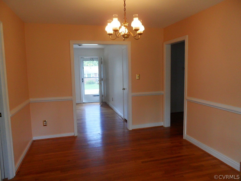 2205 Manlyn Road Richmond, VA 23229 - Photo 7 of 25 Gallery Image 7