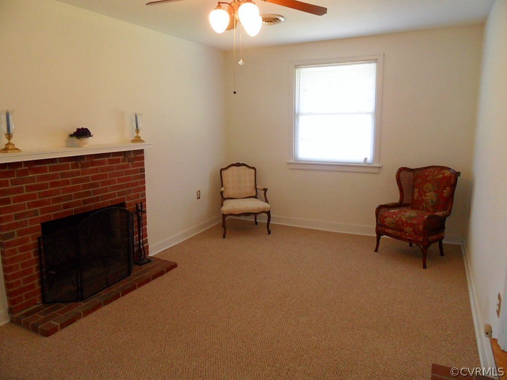 2205 Manlyn Road Richmond, VA 23229 - Photo 9 of 25 Gallery Image 9