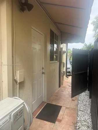 $1,500 | 3482 Southwest 152nd Place, Unit 1, Miami, FL 33185