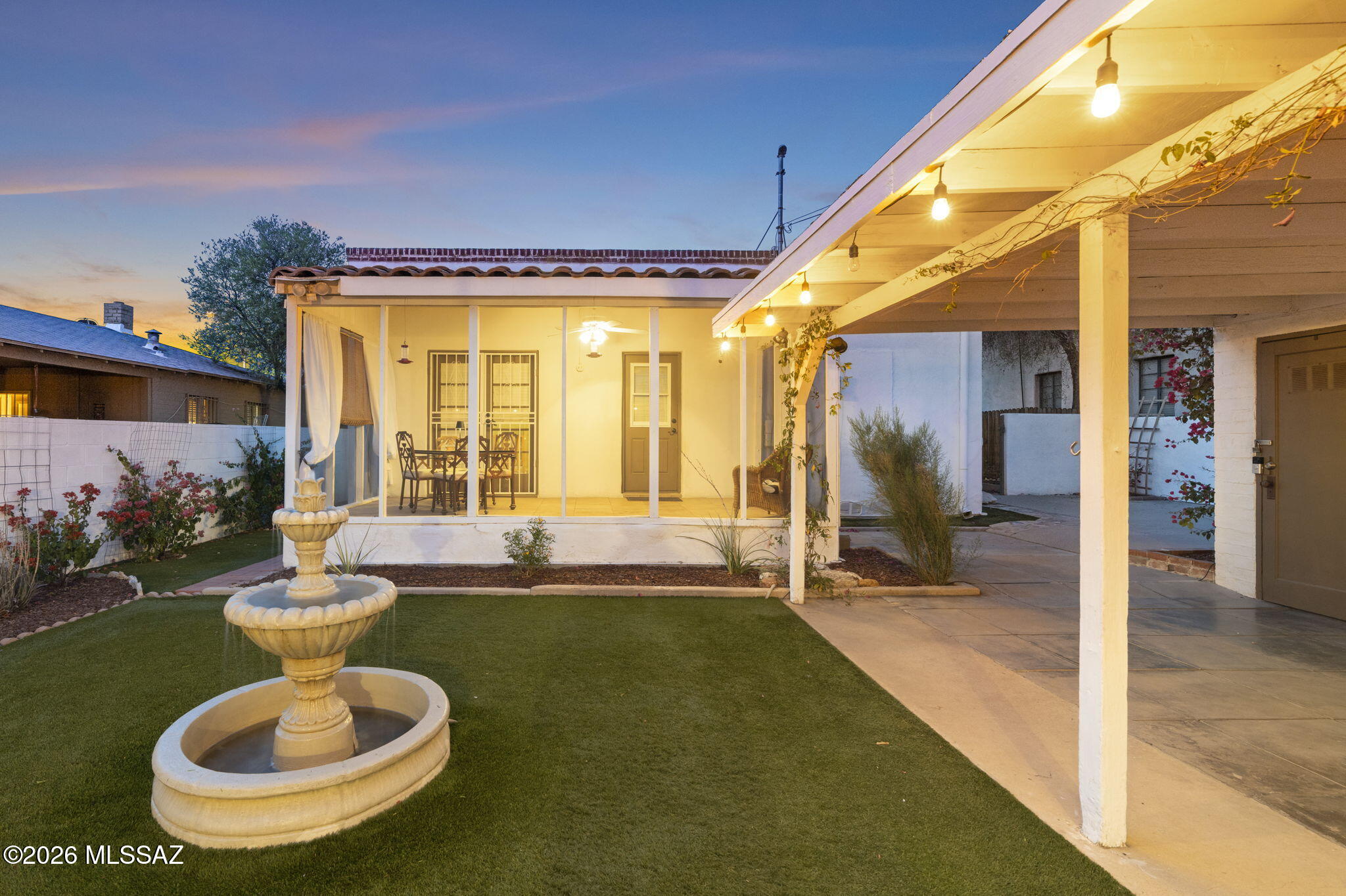 1718 East Grant Road Tucson, AZ 85719 - Photo 29 of 45 Backyard Facing Main House