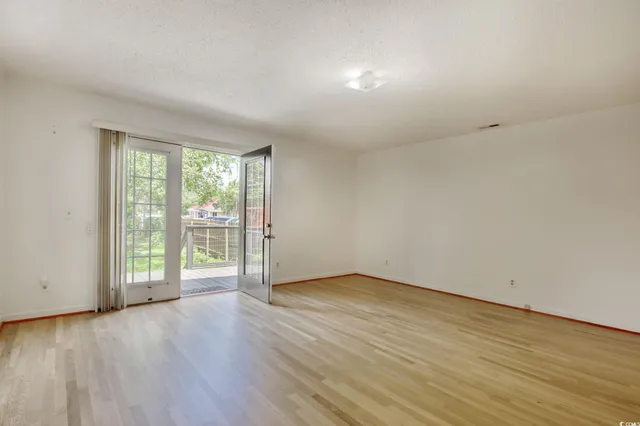 $1,700 | 1028 Duke Street, Georgetown, SC 29440