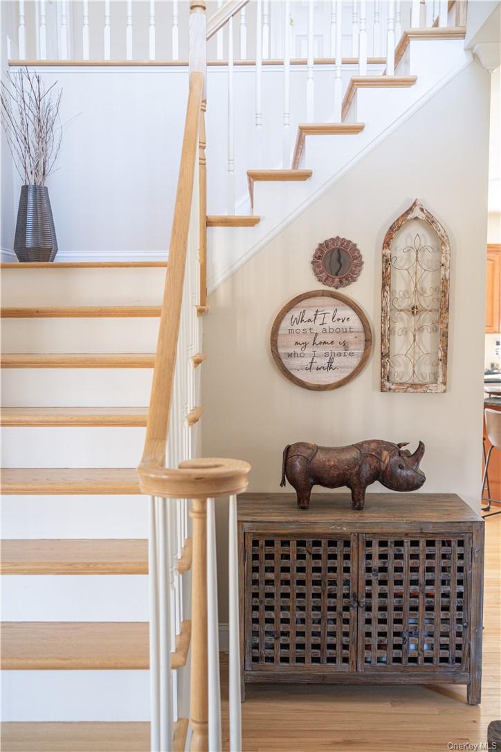 56 Benjamin Meadow Road Tuxedo Park, NY 10987 - Photo 23 of 36