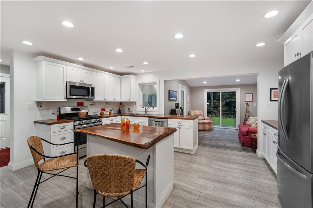 720 Village Run Road Boswell, PA 15531 - Photo 2 of 25 Gallery Image 2