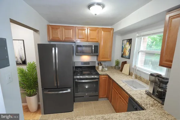 $187,000 | 116 Lee Avenue, Unit 110, Takoma Park, MD 20912