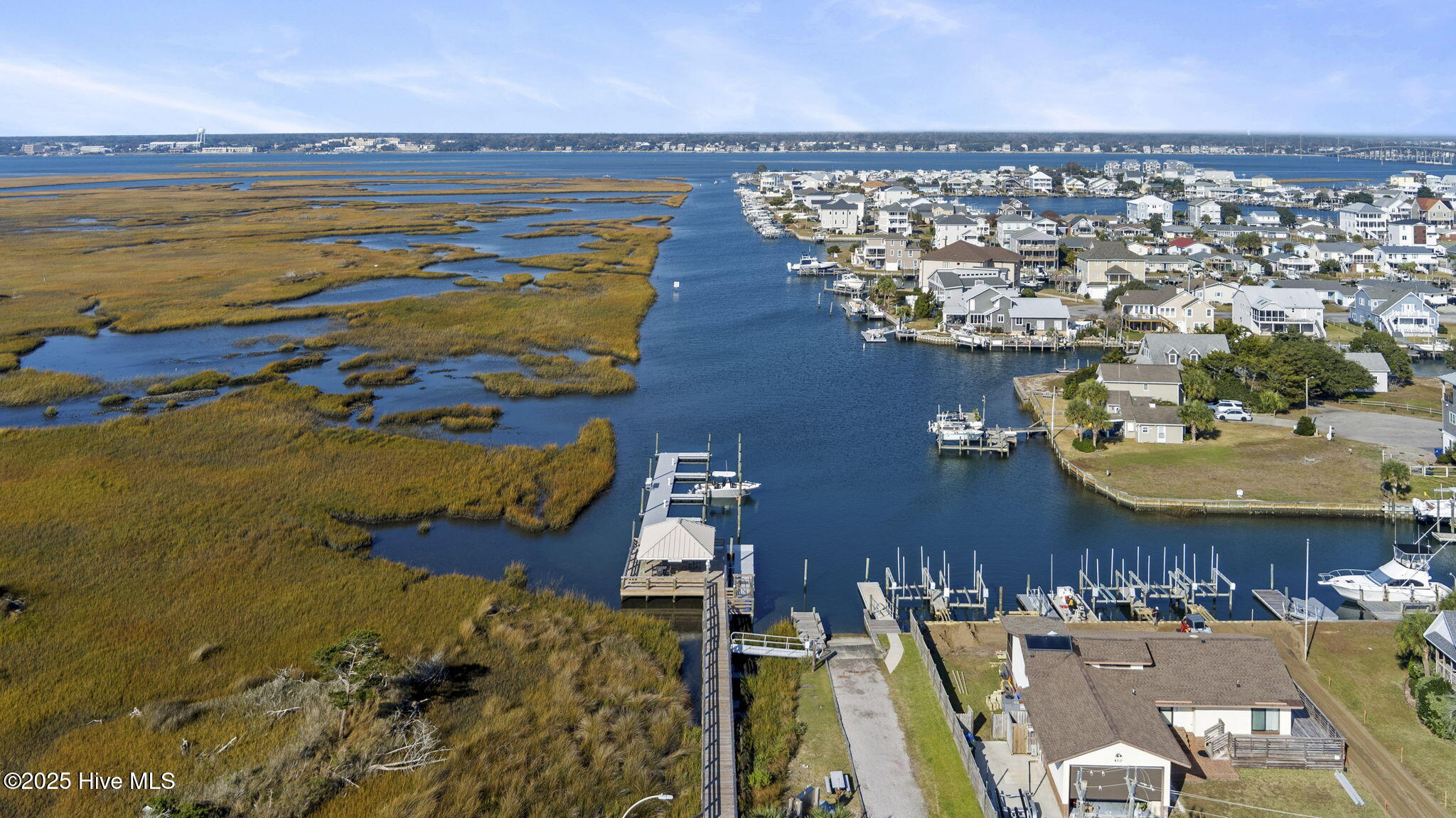 602 West Fort Macon Road, Unit 148 Atlantic Beach, NC 28512 - Photo 36 of 46 47-web-or-mls-148PalmSuites-Nov22-2025-0