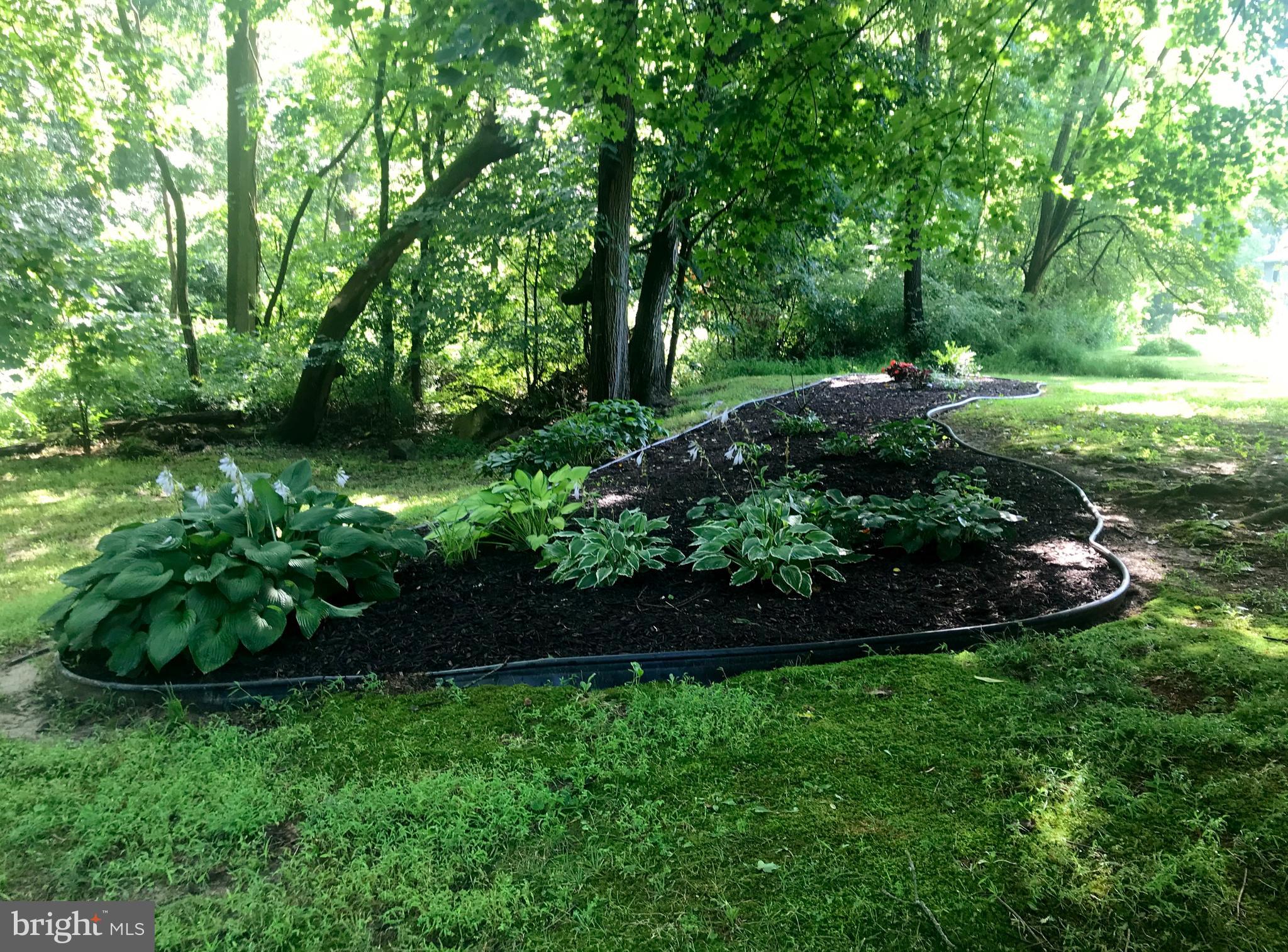 3041 Telegraph Road Elkton, MD 21921 - Photo 39 of 49 Great landscaping beds