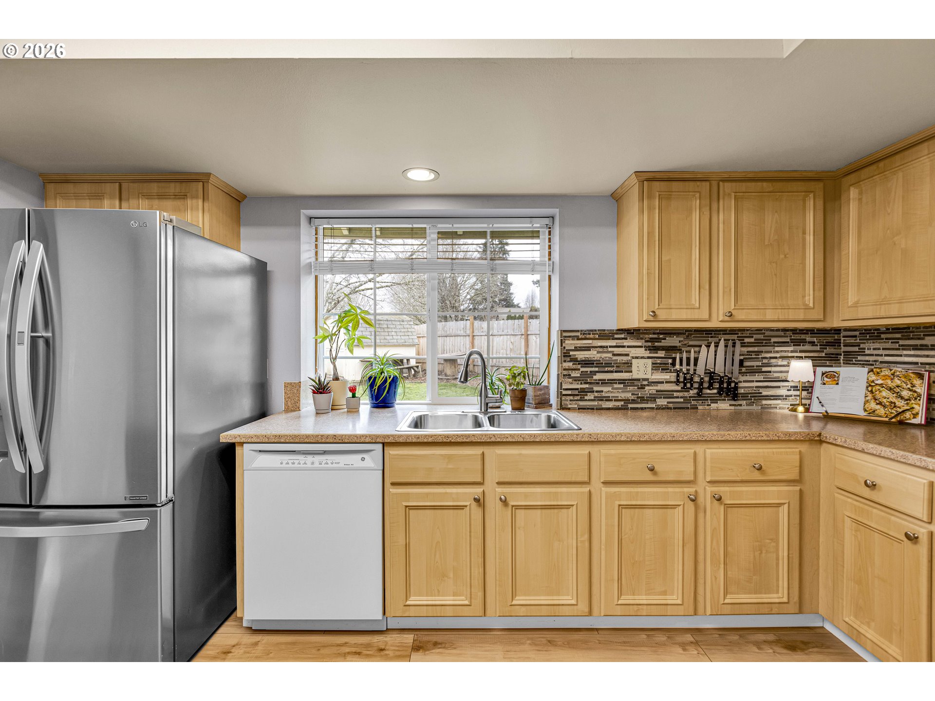 13032 Southwest Hanson Road Beaverton, OR 97008 - Photo 12 of 28