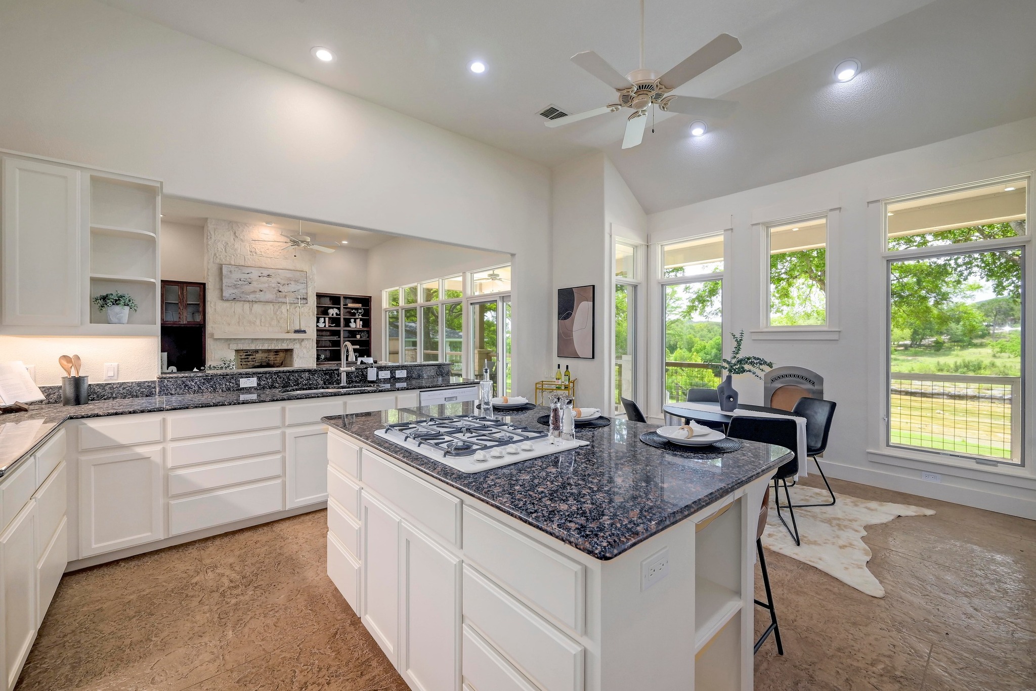 1440 Flite Acres Road Wimberley, TX 78676 - Photo 11 of 40