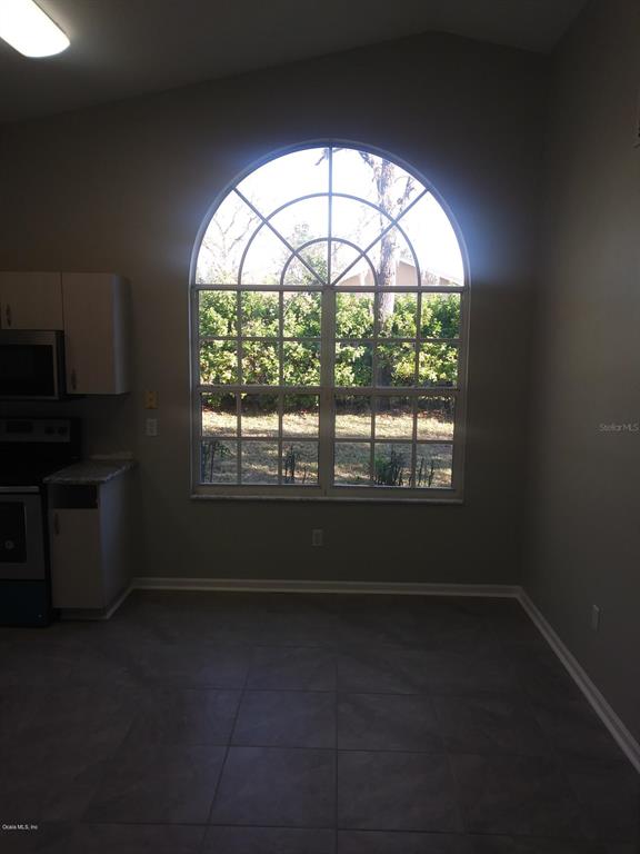 46 Hickory Loop Ocala, FL 34472 - Photo 18 of 71 Breakfast Nook