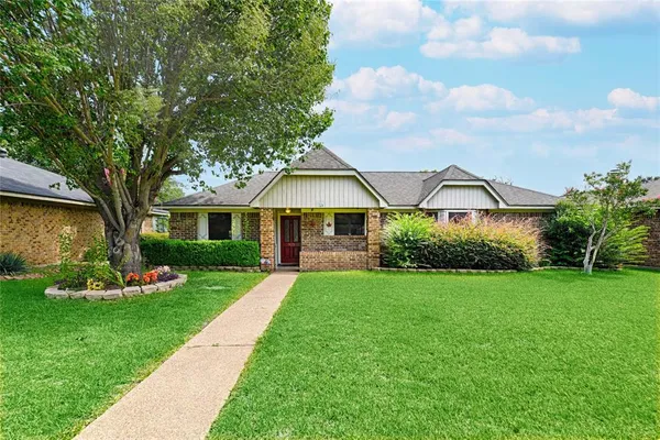 $278,000 | 923 Courtney Drive, Mesquite, TX 75150