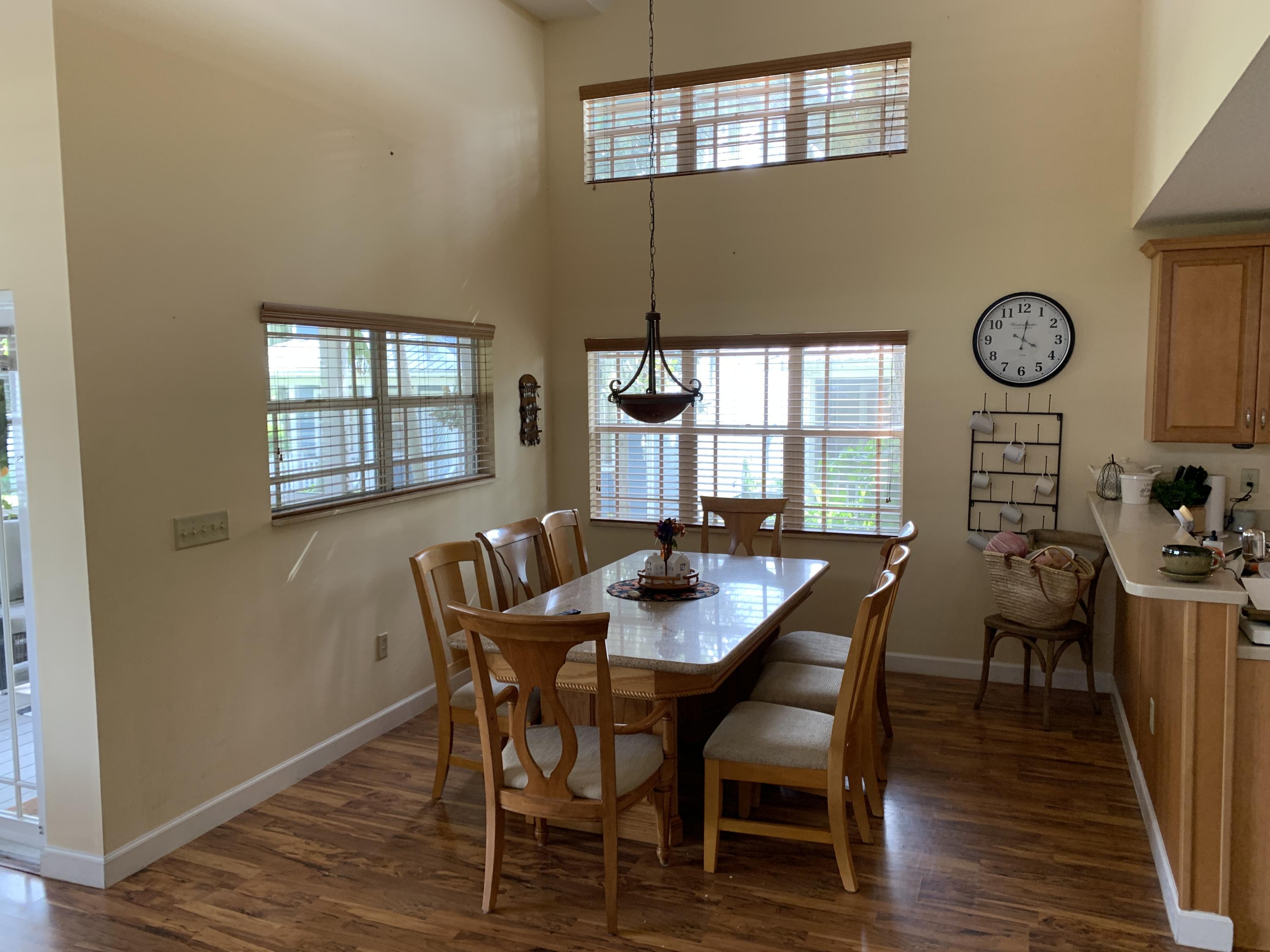 4334 Highway 441, Unit 22 Okeechobee, FL 34974 - Photo 15 of 31 DIN-RM-IMG_1009