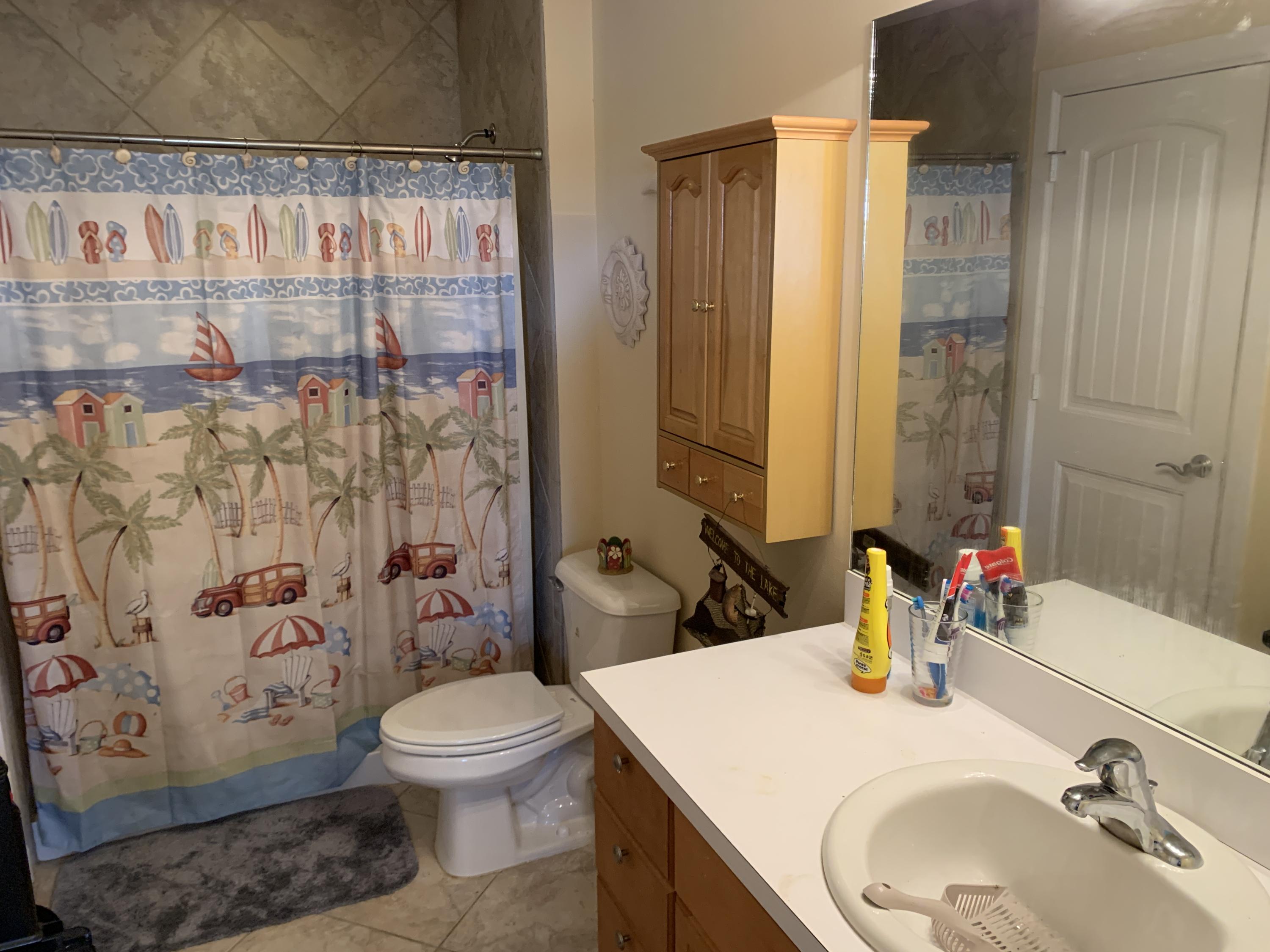 4334 Highway 441, Unit 22 Okeechobee, FL 34974 - Photo 17 of 31 2ND-BATH-2-IMG_1006