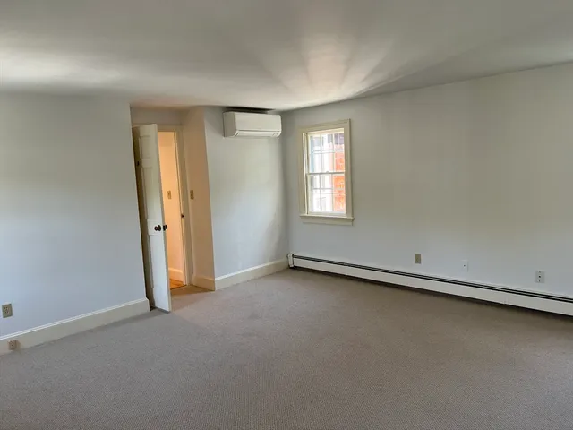 $3,250 | 8 Morse Court, Unit B, Manchester, MA 01944