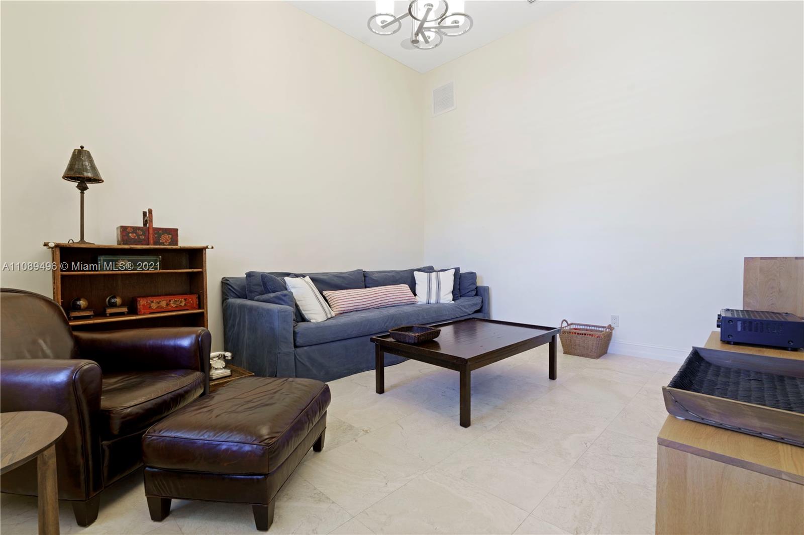 17752 Vecino Way Boca Raton, FL 33496 - Photo 5 of 30 a living room with furniture