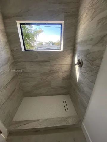 $2,700 | 6233 Northwest 20th Avenue, Unit B, Miami, FL 33147