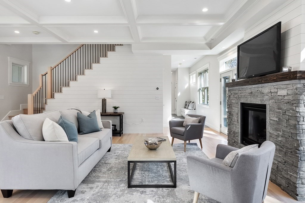 6 Blinn Road Lexington, MA 02421 - Photo 2 of 26