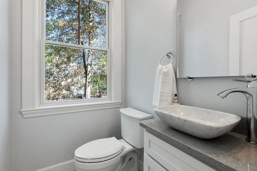 6 Blinn Road Lexington, MA 02421 - Photo 10 of 26