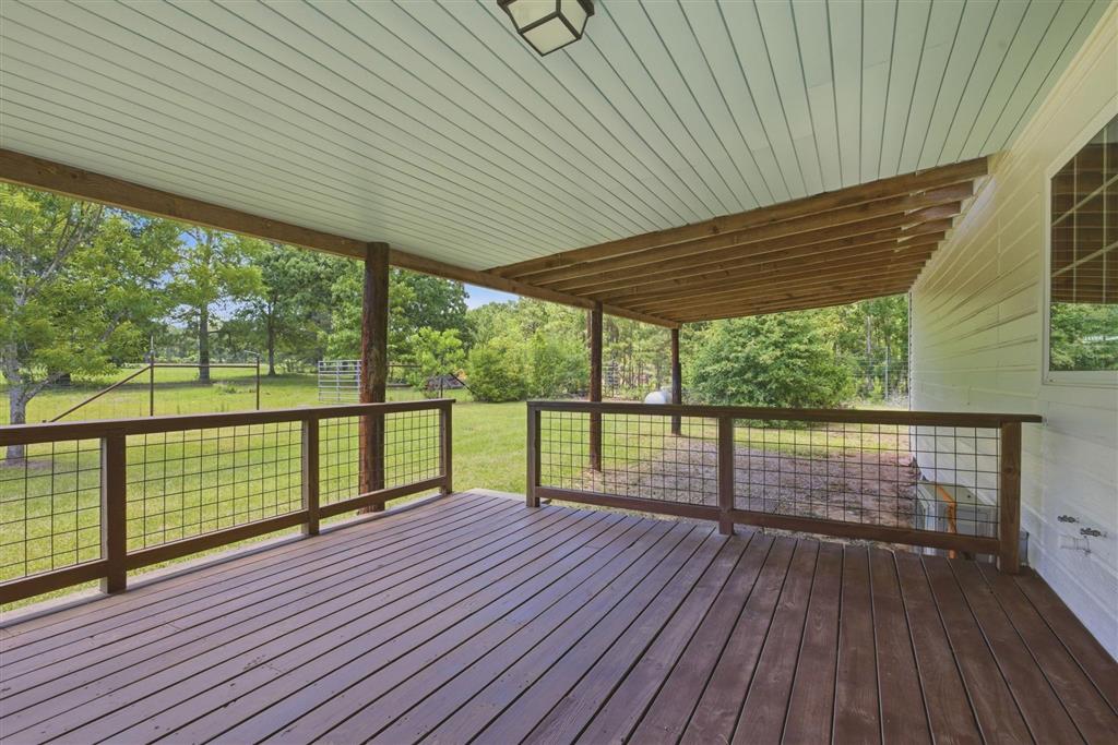 1256 Panhandle Road Dequincy, LA 70633 - Photo 4 of 22