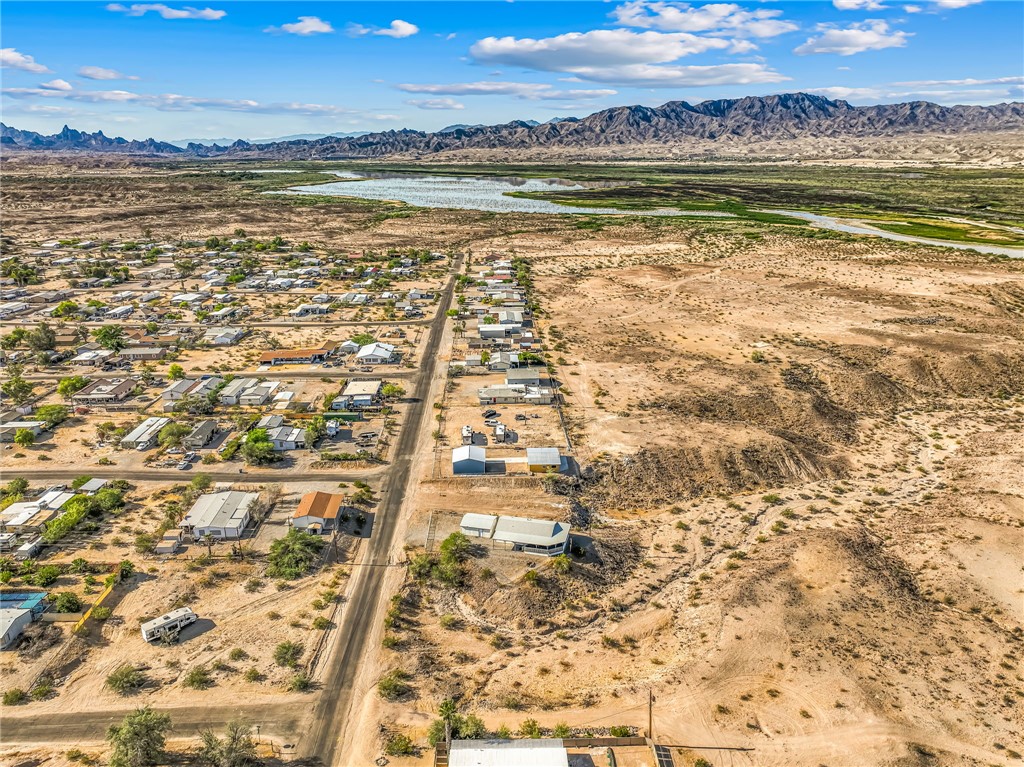 13295 Alturas Road Topock, AZ 86436 - Photo 6 of 8 a city view with ocean view