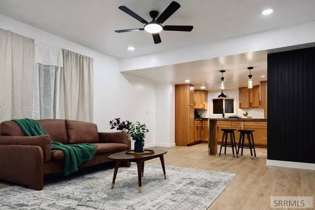 $59,900 | 3570 South Yellowstone Highway, Unit 7, Idaho Falls, ID 83402