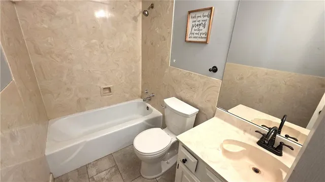 $2,500 | 134 Hunt Street, Belle Chasse, LA 70037