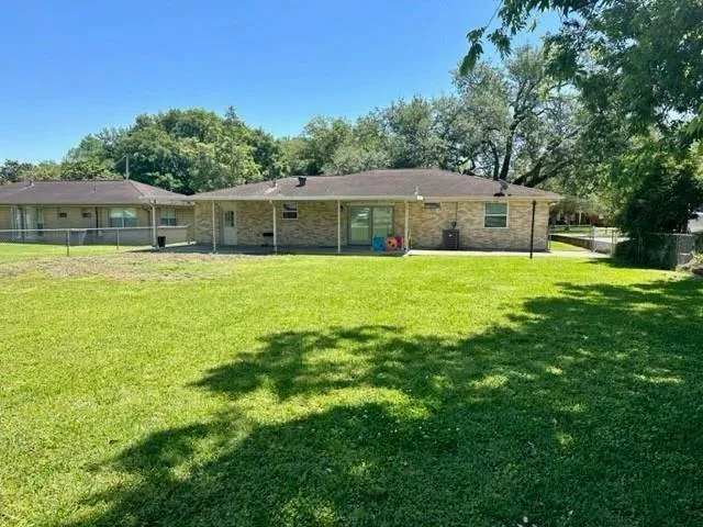 $2,500 | 134 Hunt Street, Belle Chasse, LA 70037