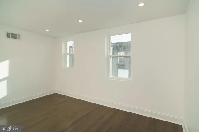 $299,900 | 714 Watkins Street, Philadelphia, PA 19148