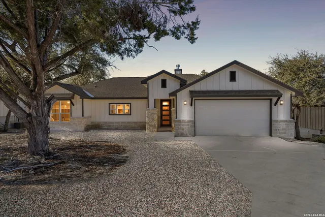 $447,900 | 1513 Redwood Road, Fischer, TX 78623