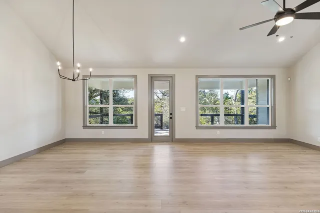 $447,900 | 1513 Redwood Road, Fischer, TX 78623