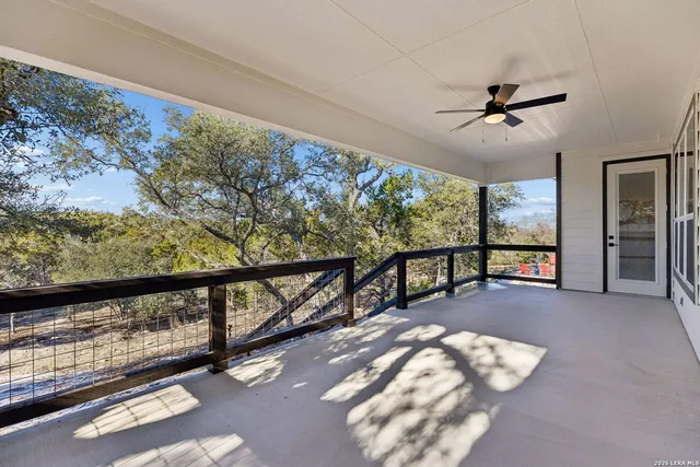 $447,900 | 1513 Redwood Road, Fischer, TX 78623