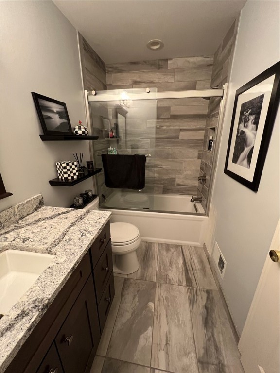 232 Torrey Pine Drive Greece, NY 14612 - Photo 21 of 28 second floor bathroom