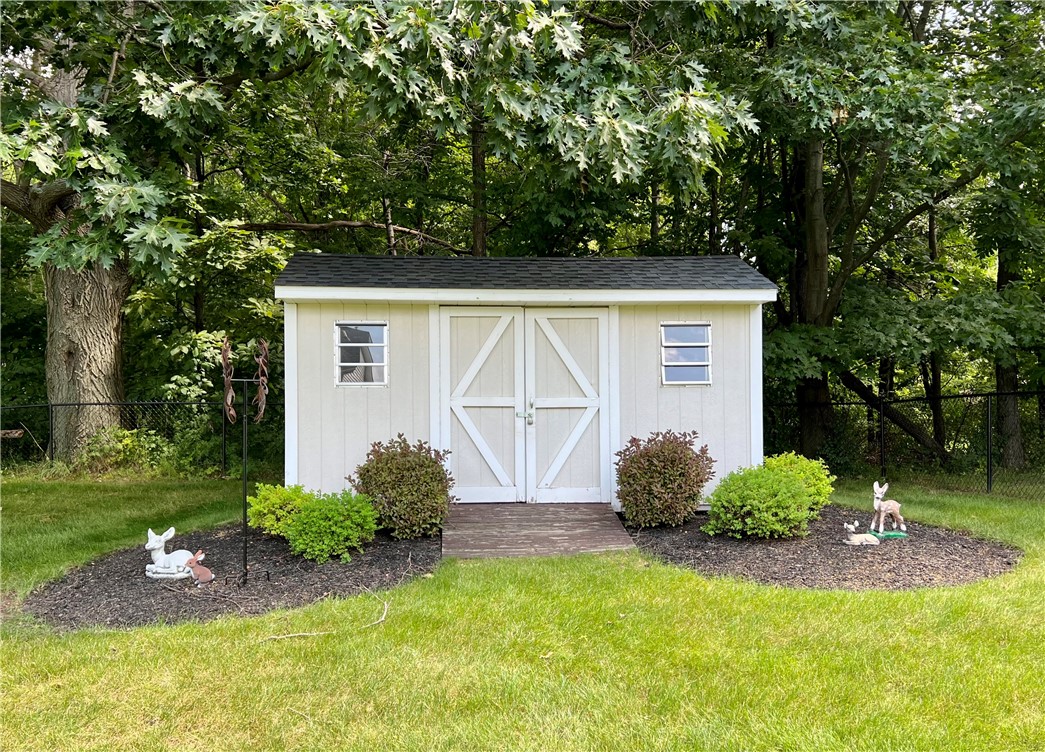 232 Torrey Pine Drive Greece, NY 14612 - Photo 4 of 28 Shed