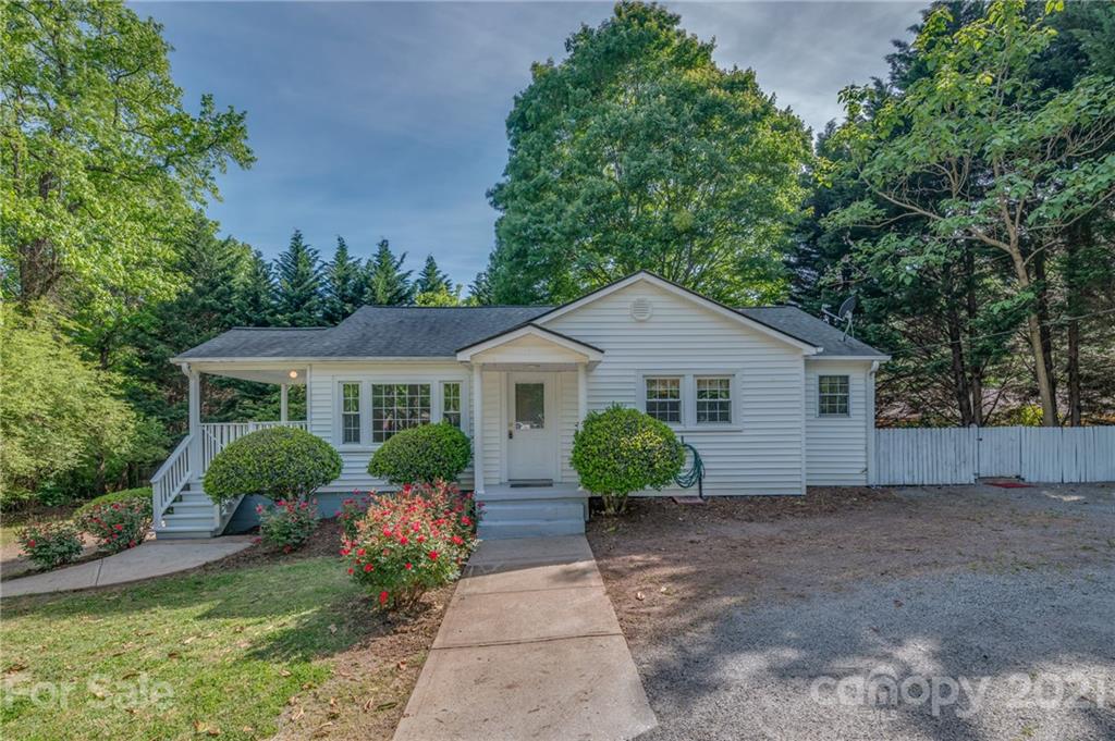 360 Peniel Road Columbus, NC 28722 - Photo 2 of 27 Gallery Image 2