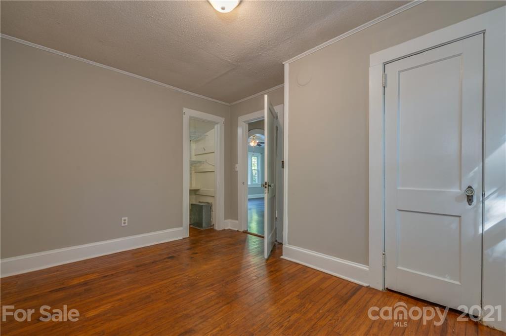 360 Peniel Road Columbus, NC 28722 - Photo 11 of 27 Gallery Image 11