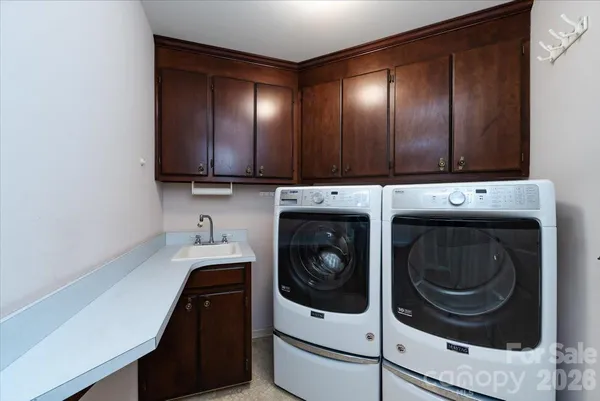 $569,957 | 5901 Havencrest Court Northwest, Concord, NC 28027