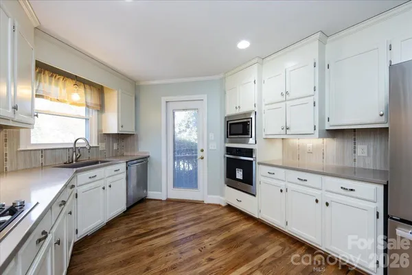 $569,957 | 5901 Havencrest Court Northwest, Concord, NC 28027