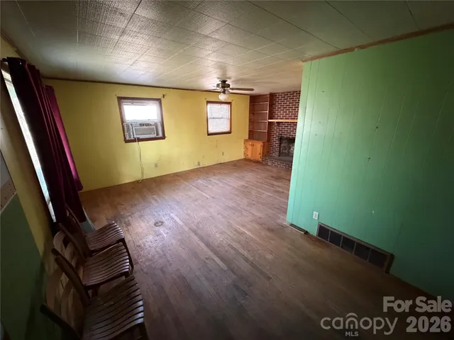 $200,000 | 276 Whippoorwill Road, Brevard, NC 28712