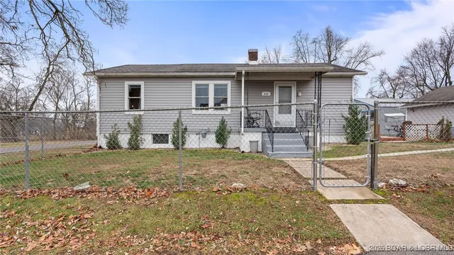 $185,000 | 414 West 6th Street, Eldon, MO 65026