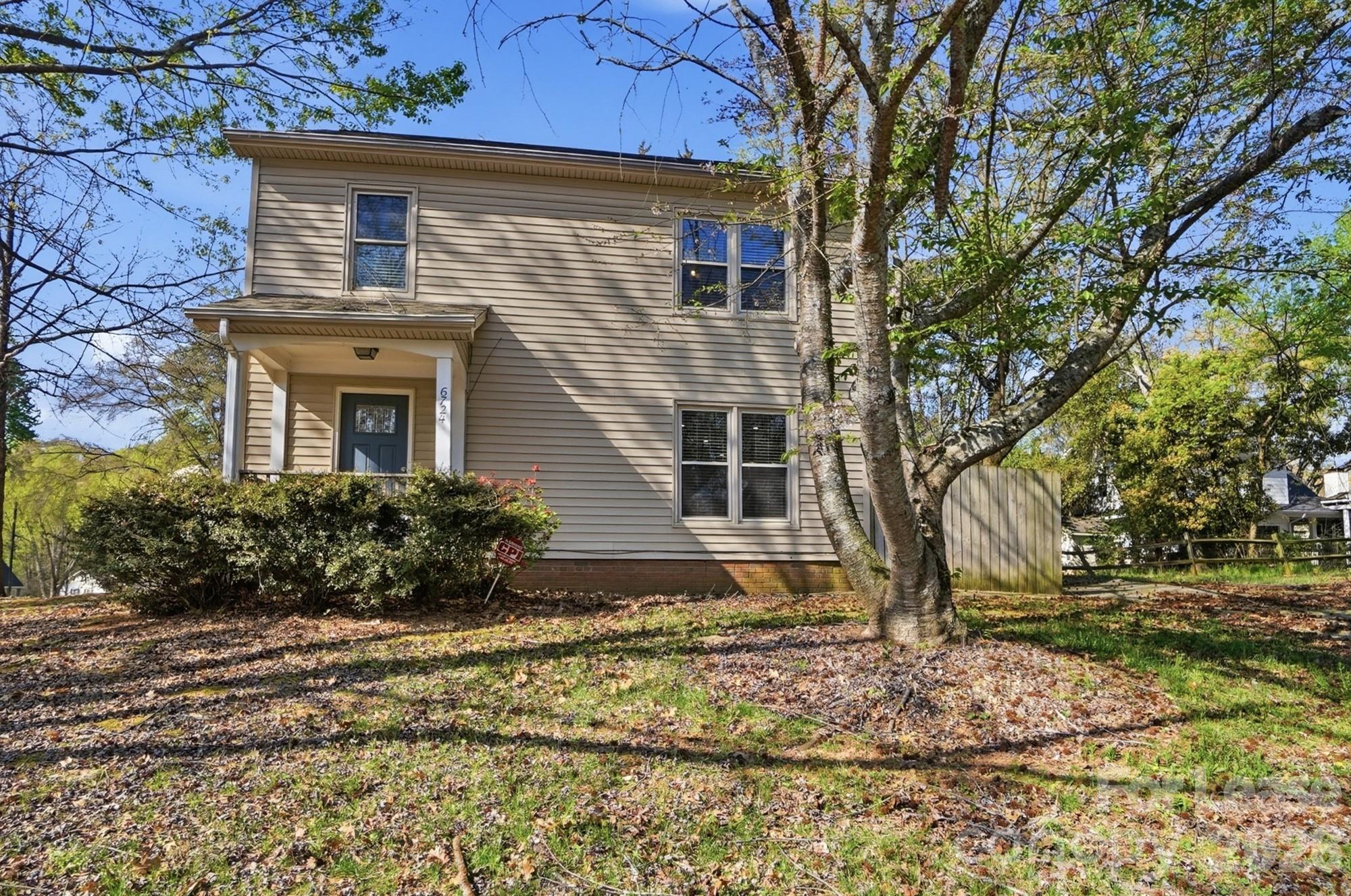 6724 Old Reid Road Charlotte, NC 28210 - Photo 1 of 27