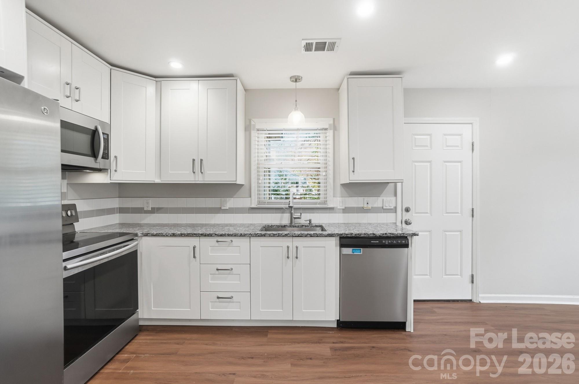 6724 Old Reid Road Charlotte, NC 28210 - Photo 13 of 27