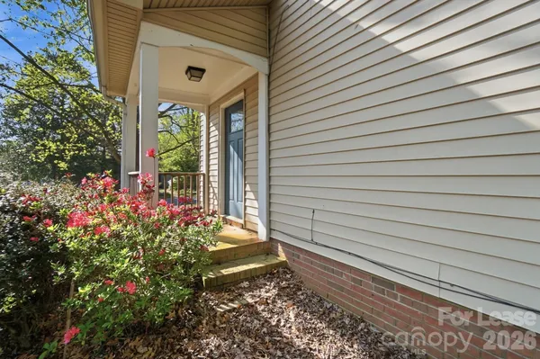 $1,800 | 6724 Old Reid Road, Charlotte, NC 28210