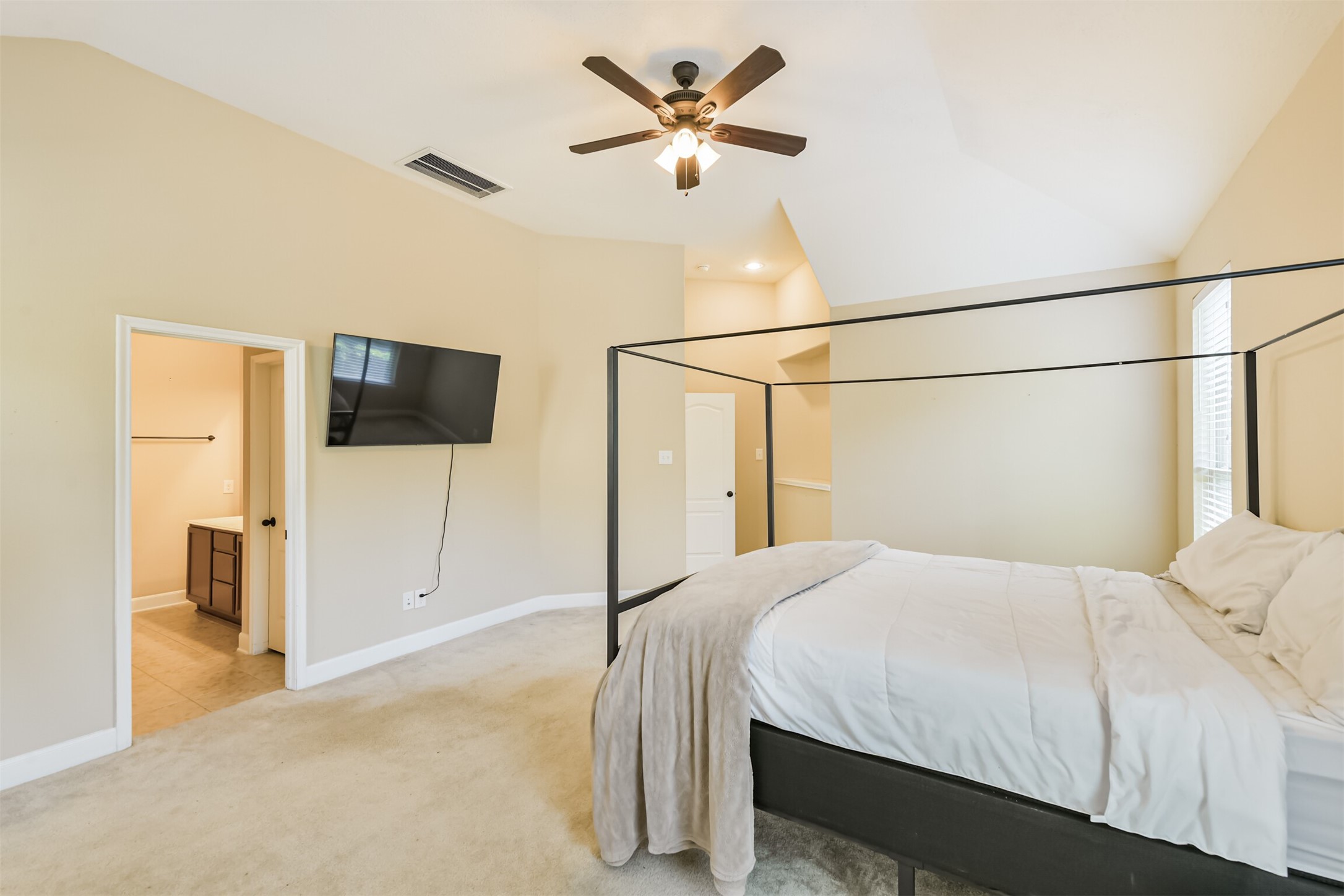 1803 Nantz Lane Conroe, TX 77304 - Photo 12 of 17